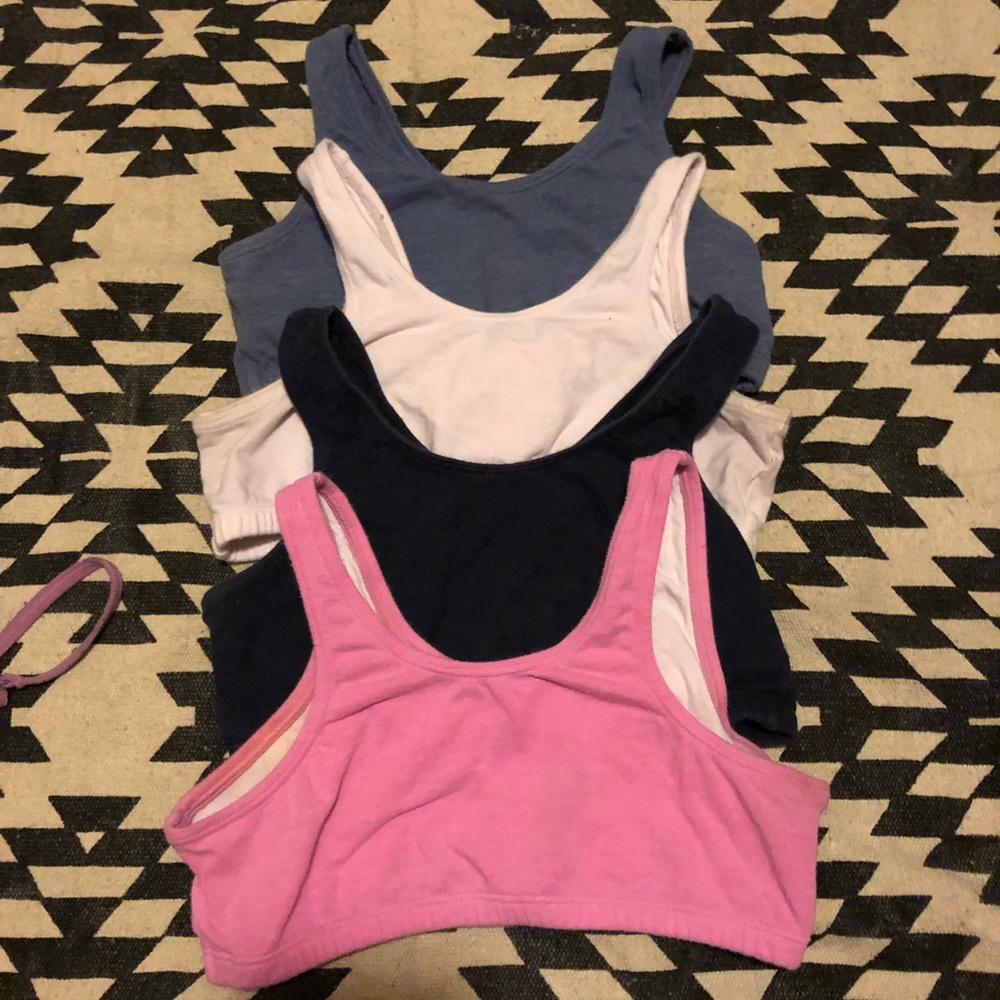 🌼•4 Fruit of the Loom Bras•